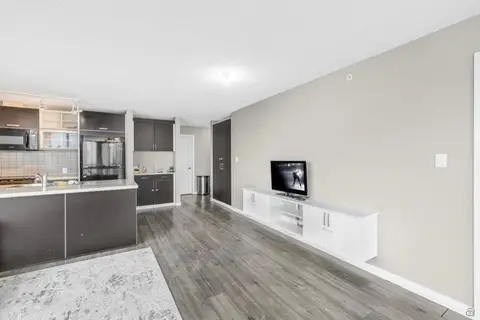 2904 13688 100 AVENUE