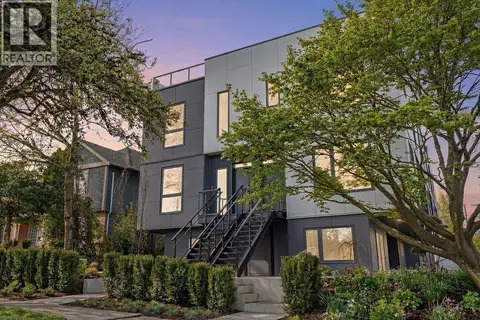 692 W 29TH AVENUE