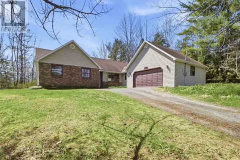 44 Lakewood Drive Extension