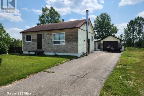 6 KINGLET PLACE