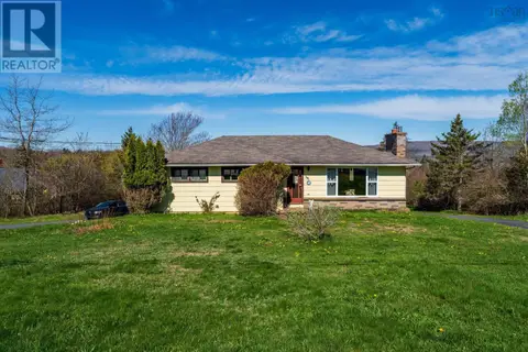 301 Highway 201