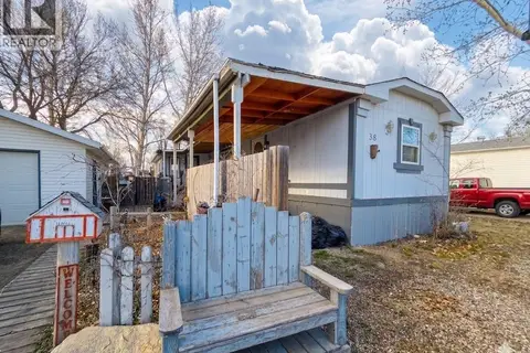 38 Prairie Sun COURT