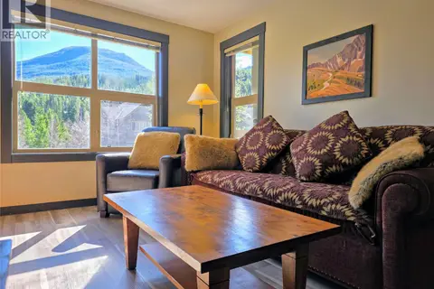 2070 Summit Drive Unit# 304