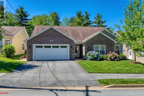 14 Roundhouse Drive