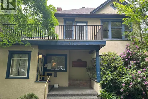815 Baker Street