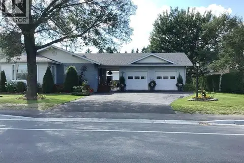 685 Principale Street