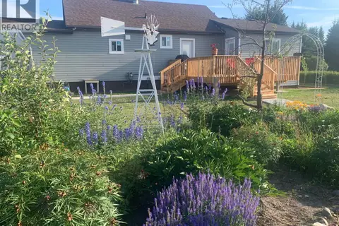 302 Rustad AVENUE