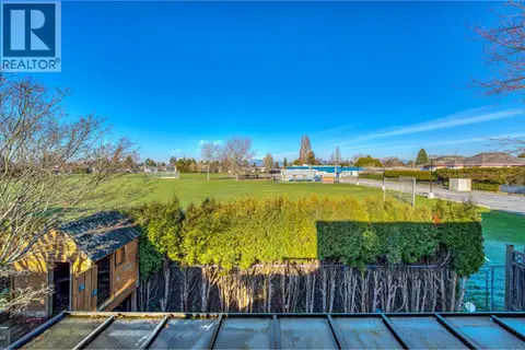10690 HOLLYBANK DRIVE