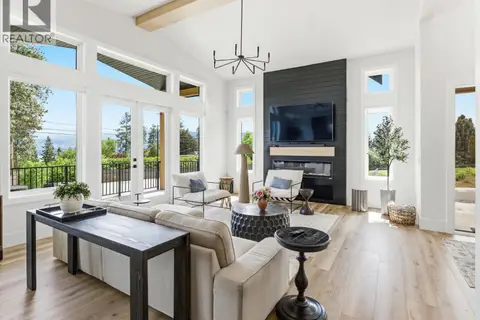 1032 Oak Barrel Lane