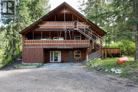 486 CHAMPAGNE Road Unit# 1, 2, 3,
