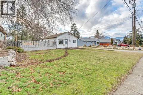 1190 Penticton Avenue