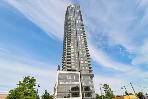 2702 10750 135A STREET