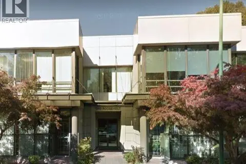 235 1000 ROOSEVELT CRESCENT