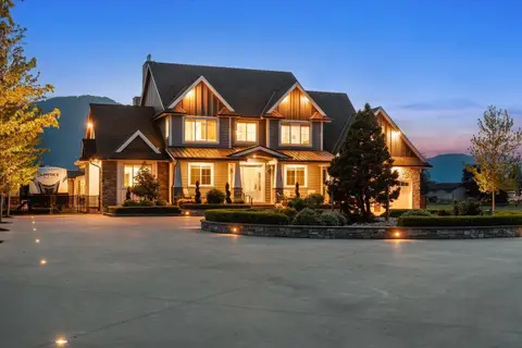 6257 SUMAS PRAIRIE ROAD, Greendale