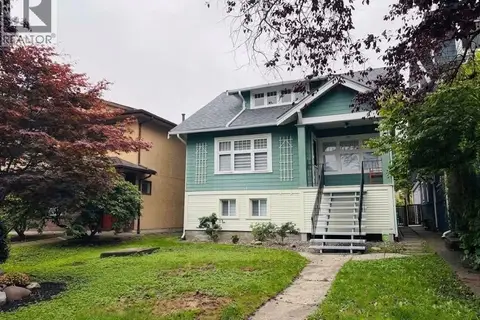 936 W 17TH AVENUE