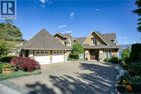 3298 Shiraz Court