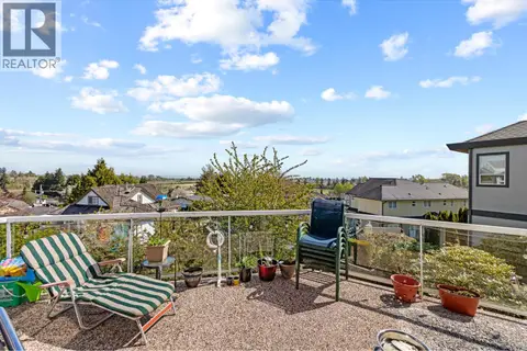 307 ROSEHILL WYND