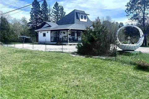 161 Highway 17 W