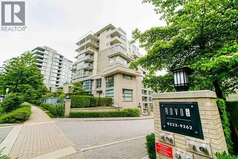 210 9232 UNIVERSITY CRESCENT