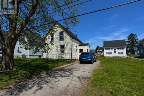 161 Hanover Street