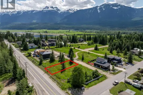 2004 Lanzo Lane Lot# SL 3