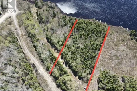 Lot 3 Third Pond