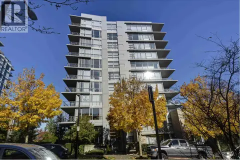 1106 9222 UNIVERSITY CRESCENT