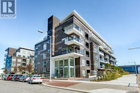 525 7008 RIVER PARKWAY