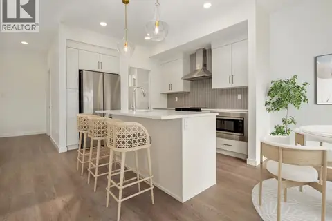 166 Caribou Bend N