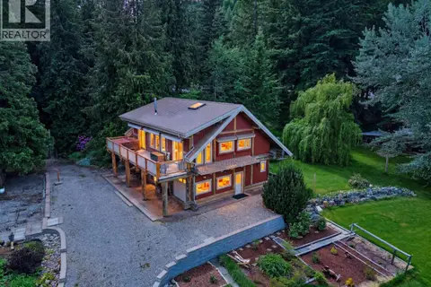 2030 Solsqua-Sicamous Road