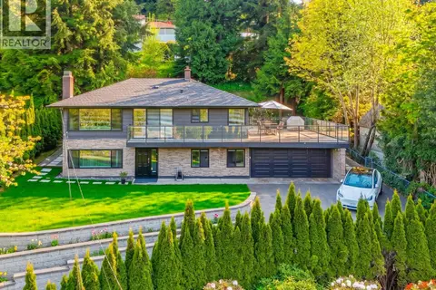 880 JEFFERSON AVENUE
