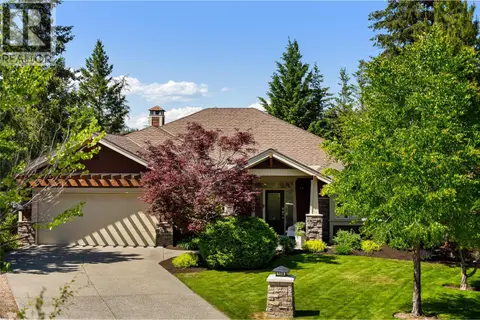108 Mashie Crescent