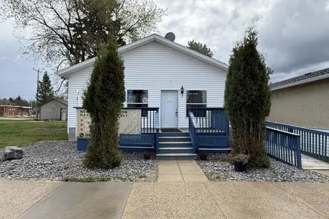 5023 50 Ave