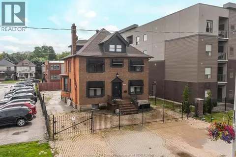 961 OUELLETTE AVENUE