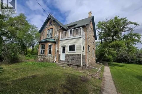 934 MAIN STREET