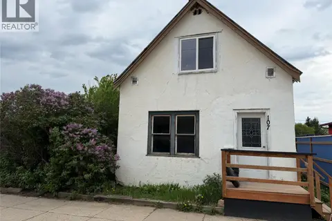 107 Main STREET
