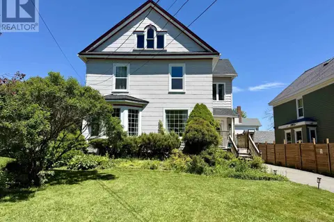 52 Rupert Street