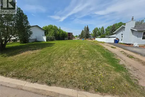 37 Dunfield CRESCENT