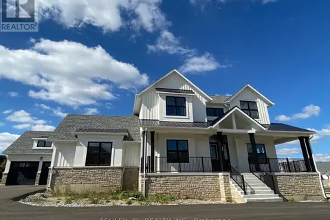 20 CHINABERRY ROAD