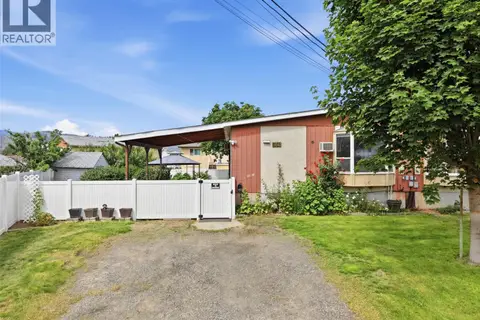 2641 Young Place