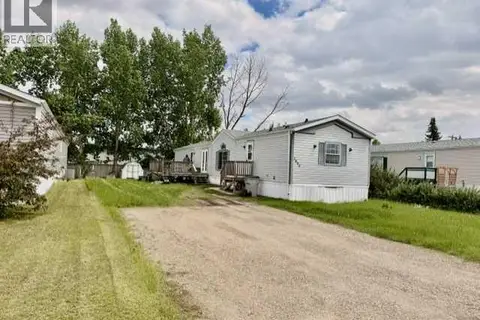 1809 2a Street Crescent