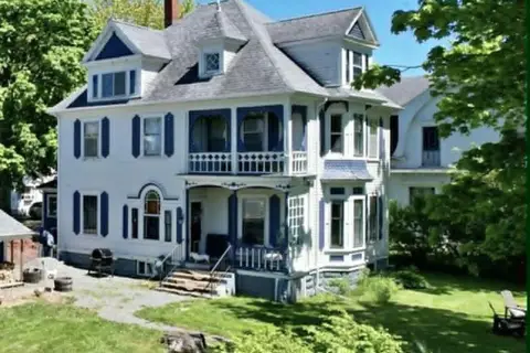 18 Stanley Street
