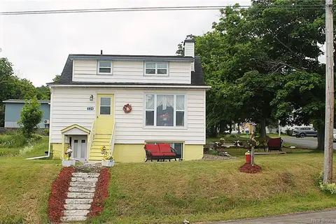 534 Victoria Street