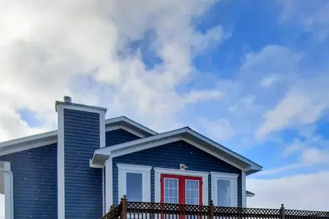 8 Main Street
