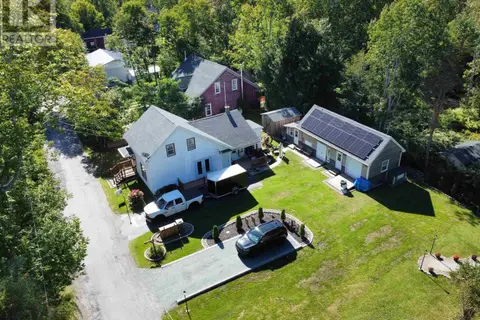 22 Forest Street