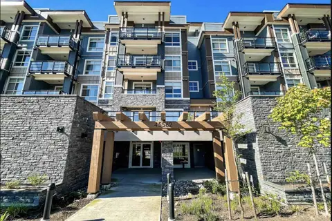 403 45562 AIRPORT ROAD, Chilliwack Proper South