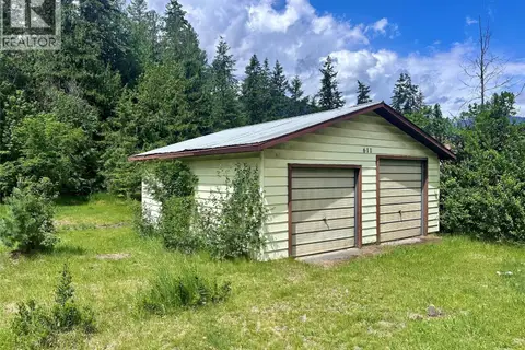 611 Slocan Street