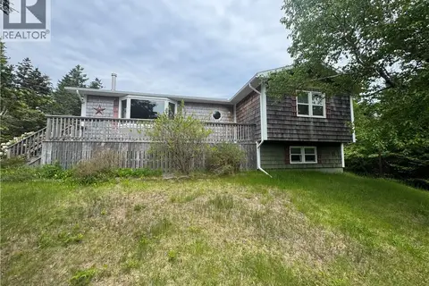 208 Whistle Road