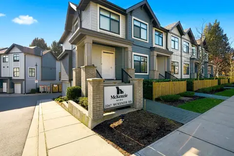 701 2267 MCKENZIE ROAD
