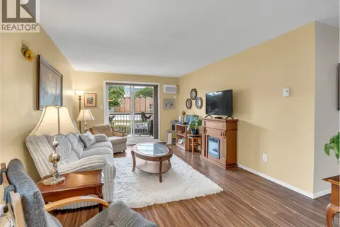 803 FAIRVIEW Road Unit# 212